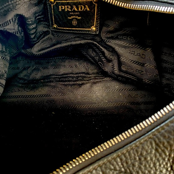Prada Tote - Picture 3 of 3